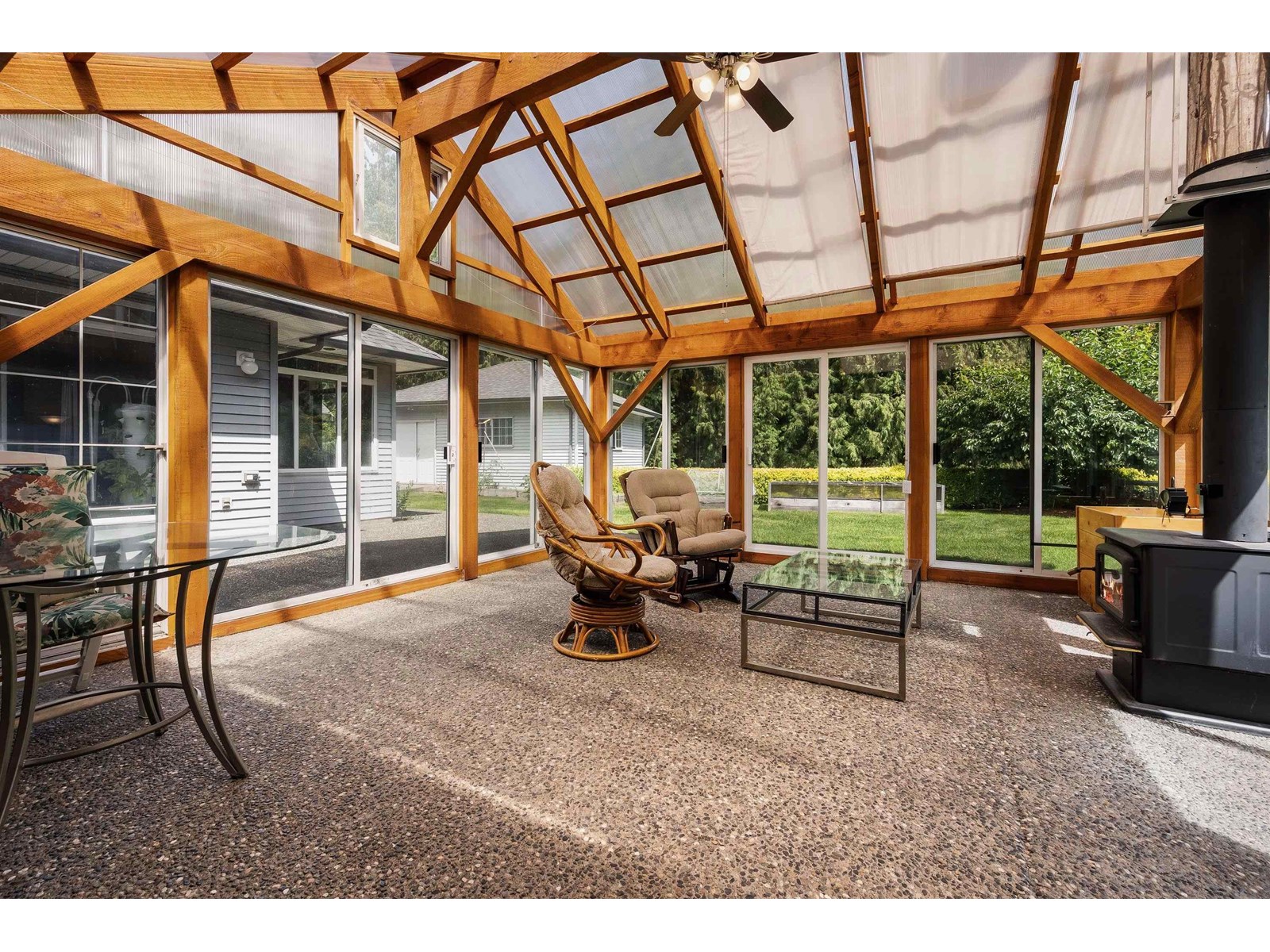 16 10200 GRAY ROAD|Popkum