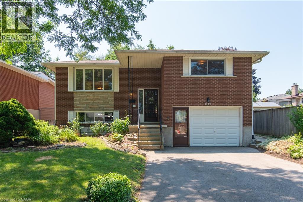 635 CEDARGROVE Place