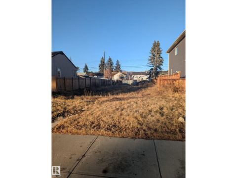 10618 61 AV NW Edmonton AB T6H1L7