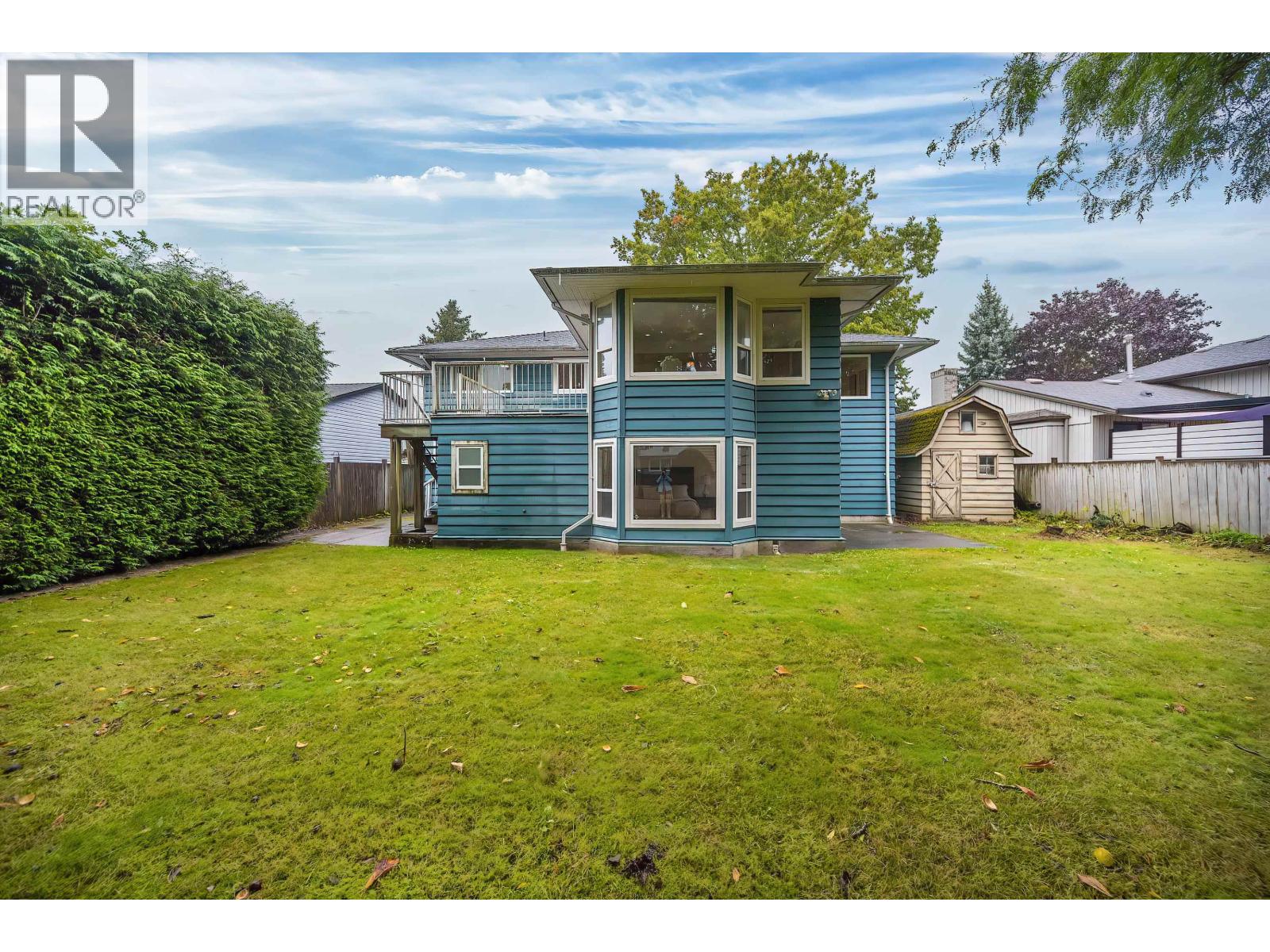 11700 KINGFISHER DRIVE