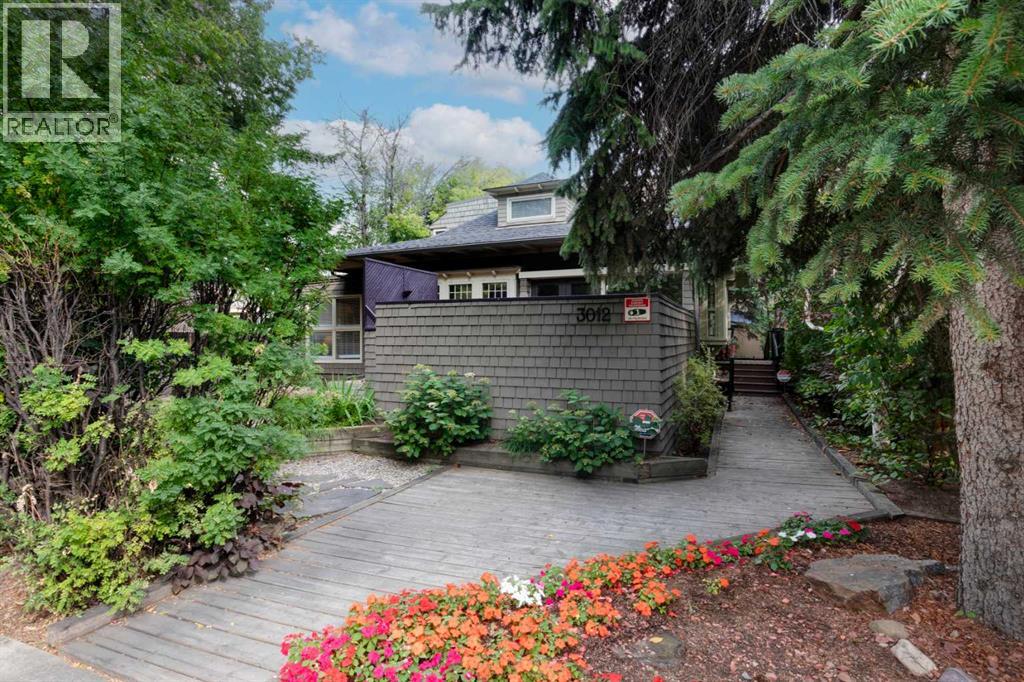 3012 7 Street SW
