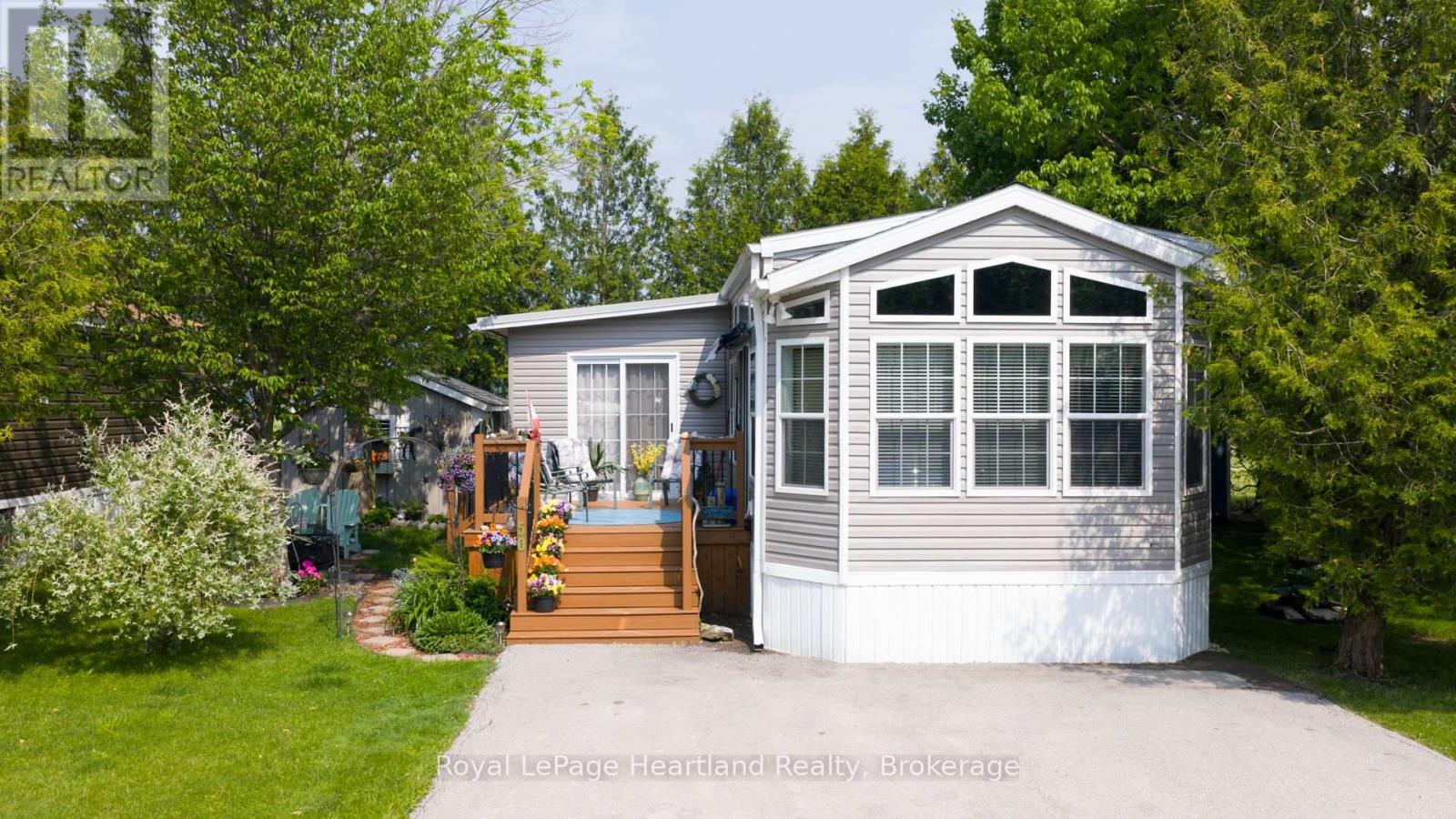 50 PORTSIDE DRIVE - 77719 BLUEWATER HIGHWAY