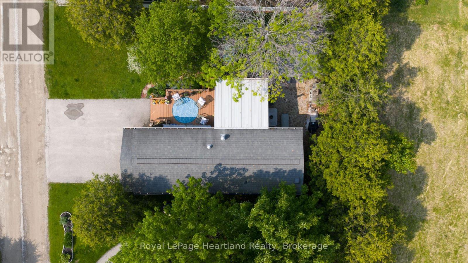50 PORTSIDE DRIVE - 77719 BLUEWATER HIGHWAY