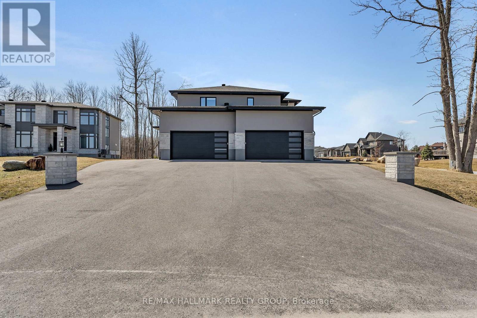 595 SHOREWAY DRIVE