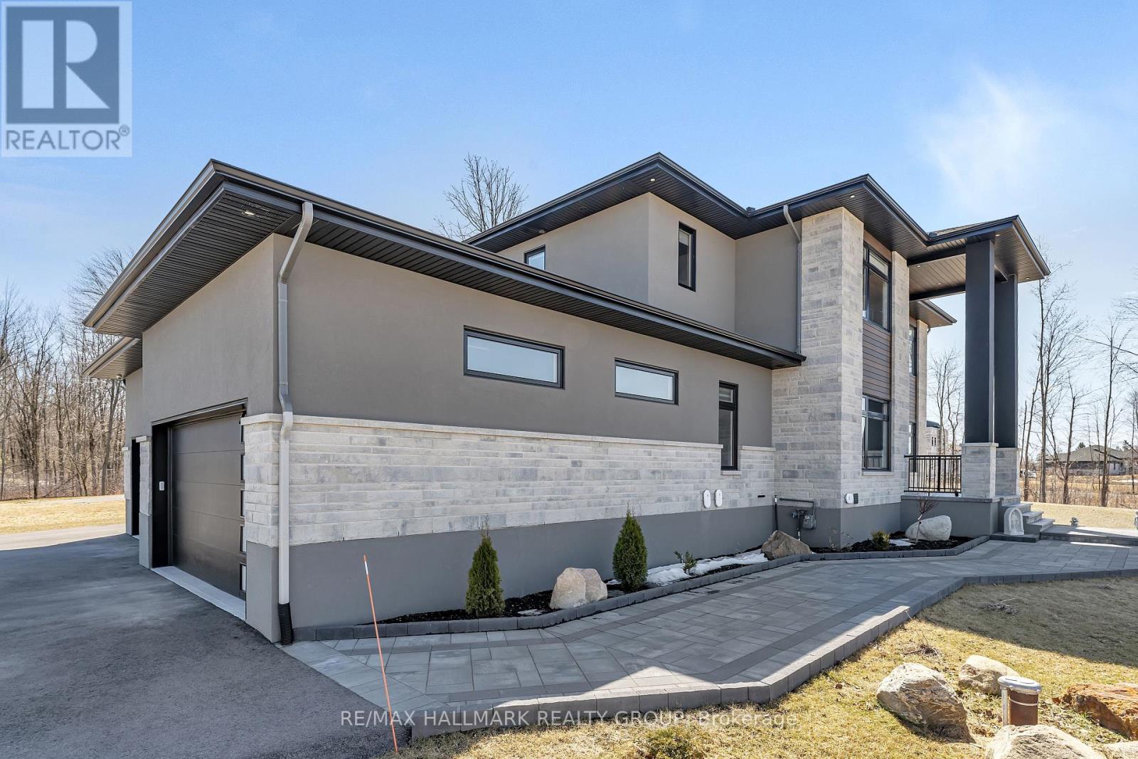 595 SHOREWAY DRIVE