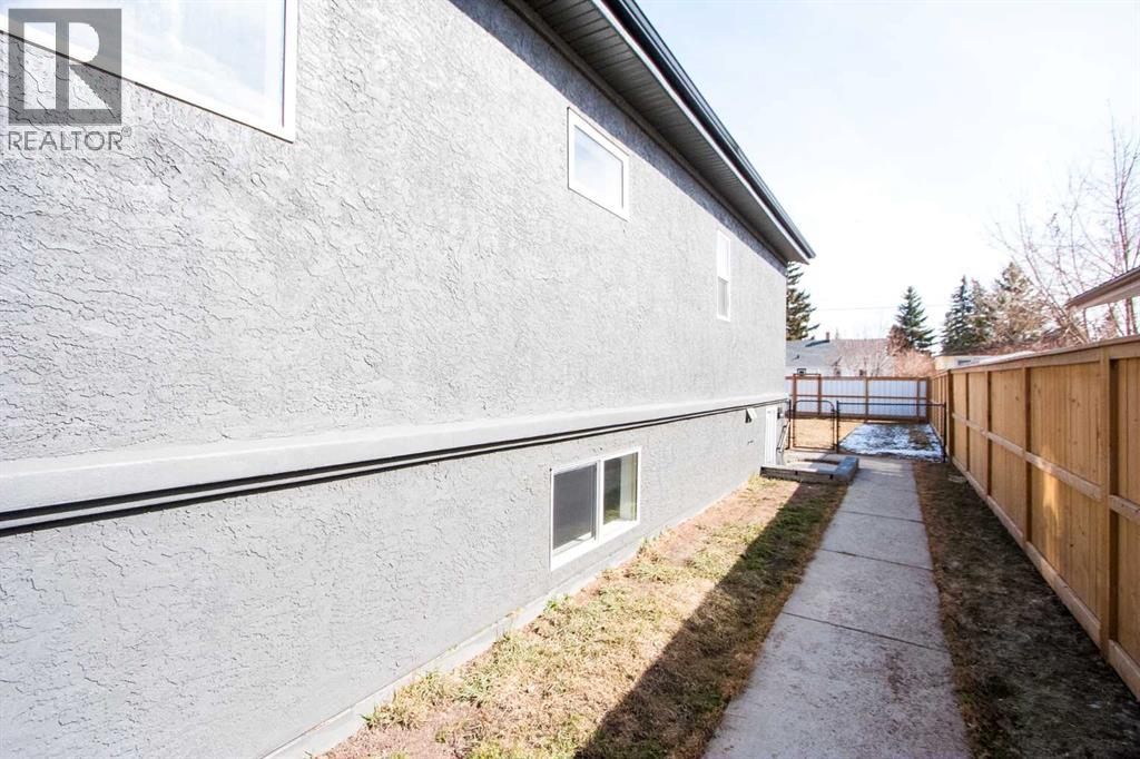 1629 Athabasca Street