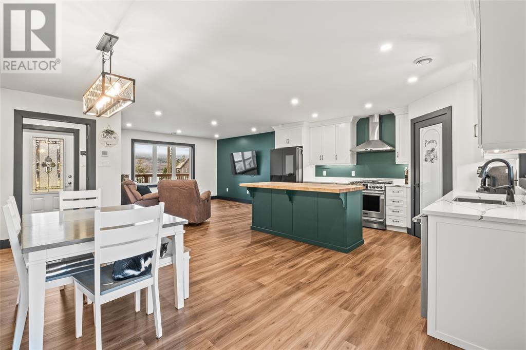 47 Jack Pine Drive