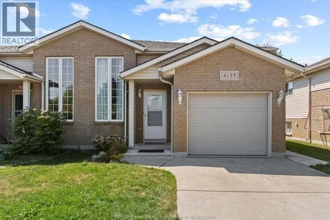 4135 ST. CLAIR LaSalle ON N9H2N5