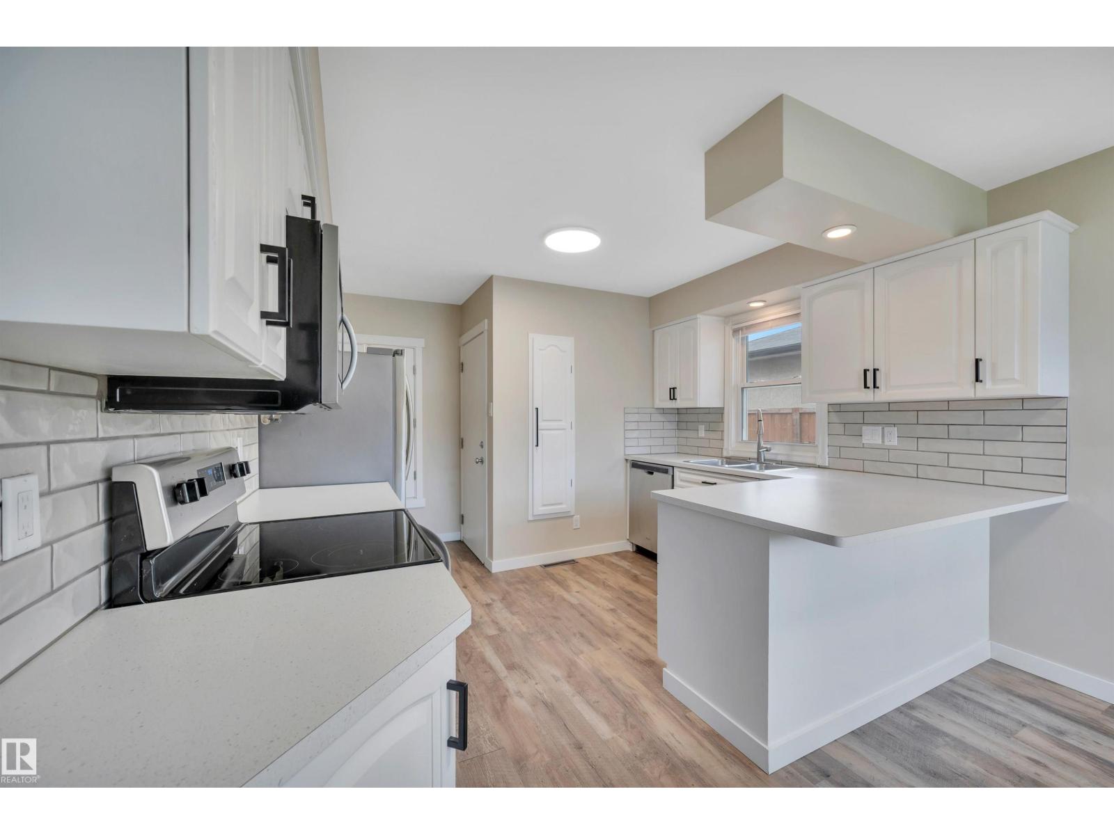 6515 104 A ST NW NW