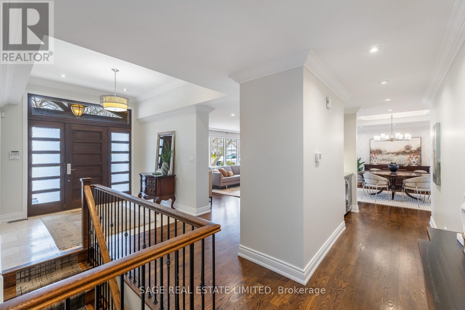 31 ASHWOOD CRESCENT