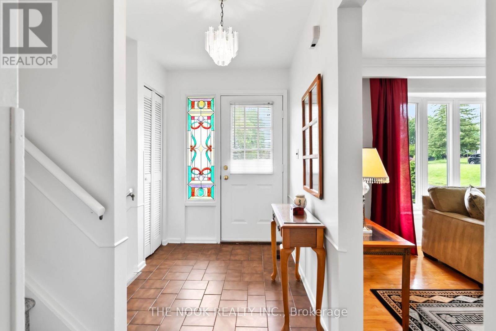 14 CARWIN CRESCENT