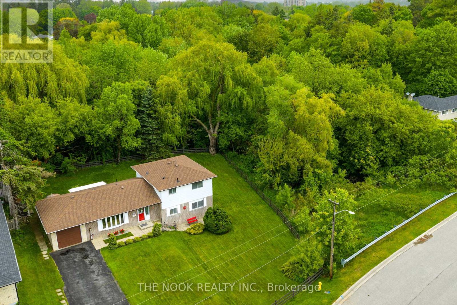 14 CARWIN CRESCENT