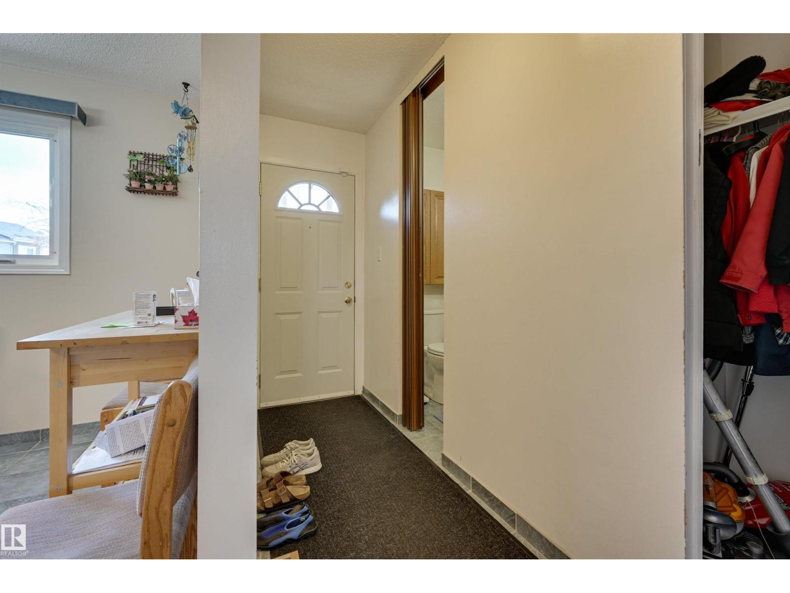 1064 MILLBOURNE RD E NW