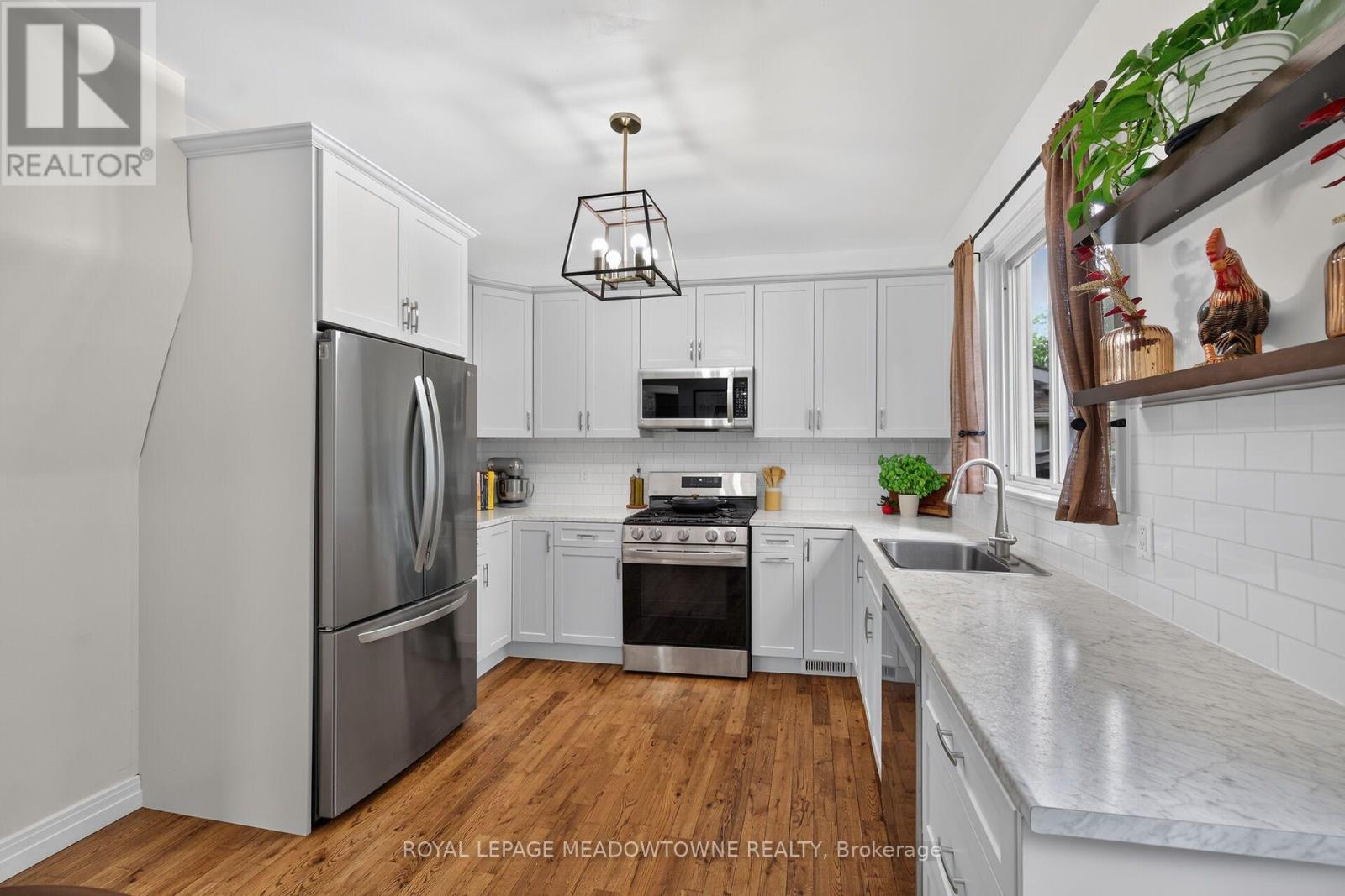 11 STIRTON AVENUE