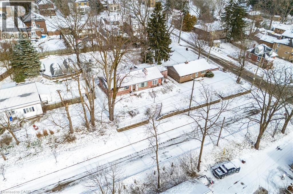 289 E ST PATRICK Street E