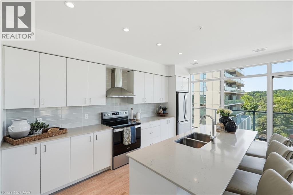 50 GRAND Avenue S Unit# 901