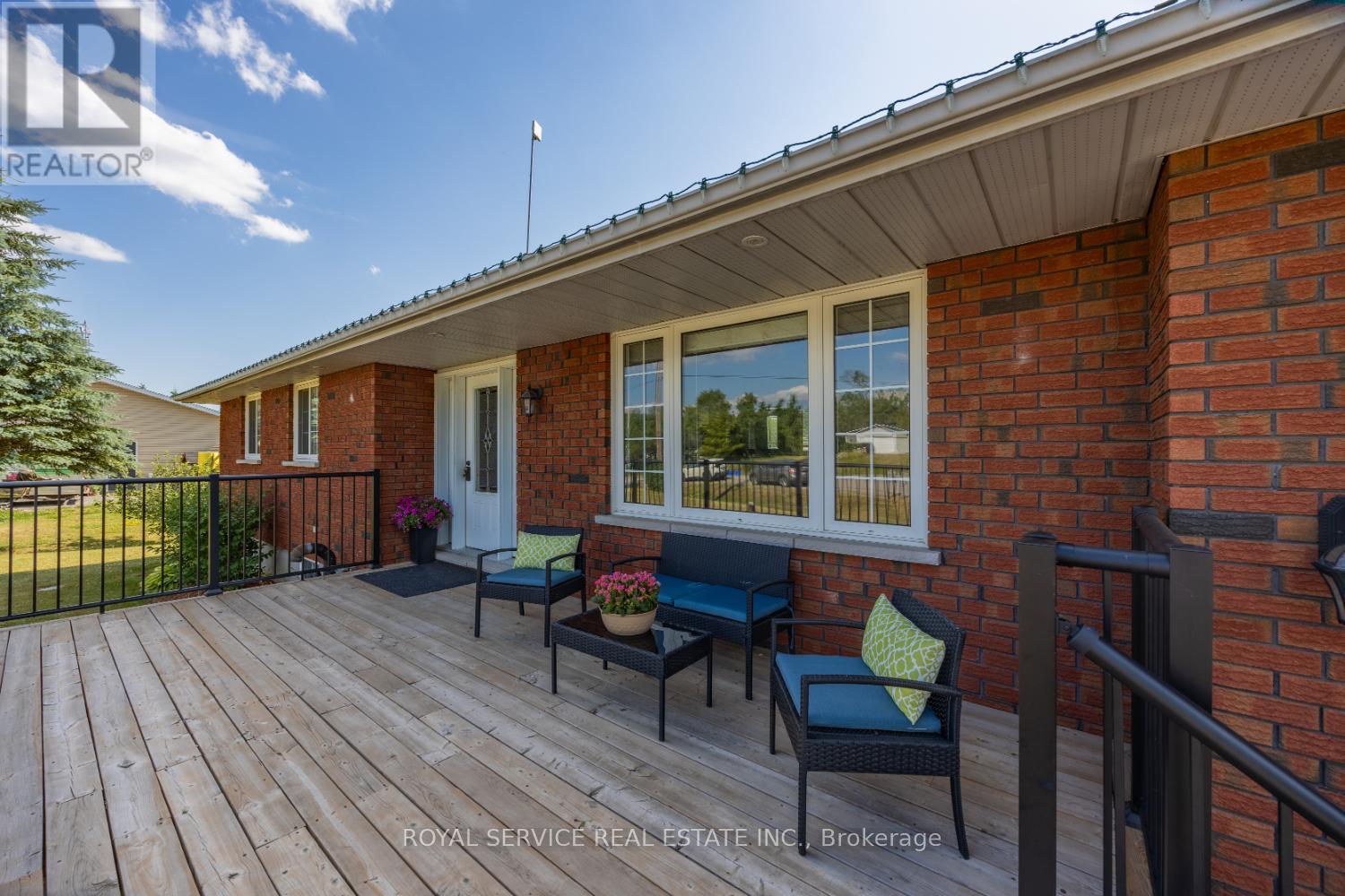922 BENSFORT HEIGHTS