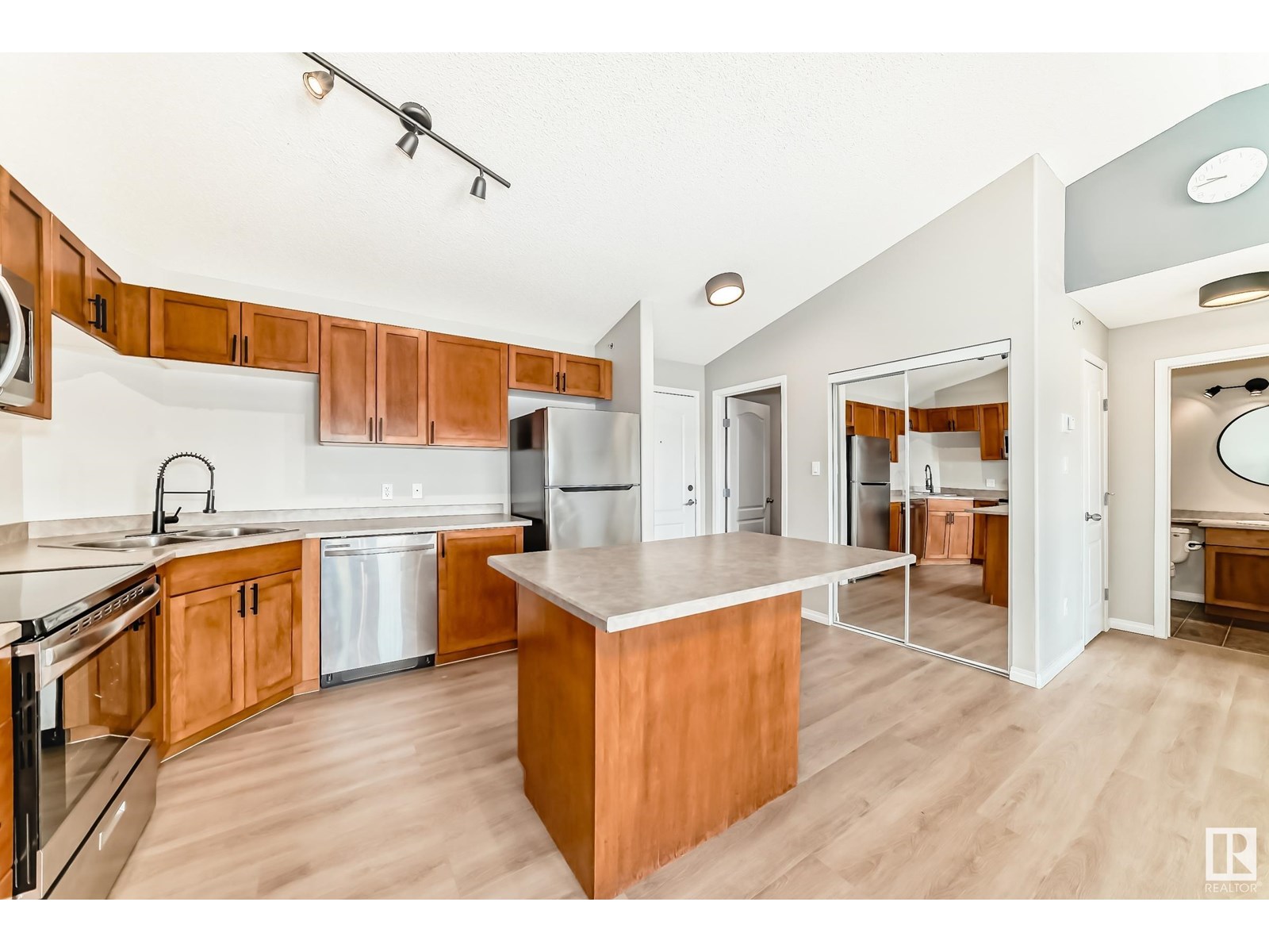 #1414 7339 SOUTH TERWILLEGAR DR NW
