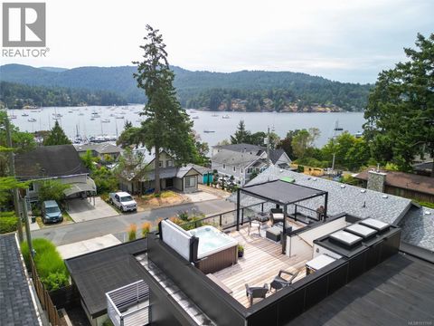 772 Harding Lane Central Saanich BC V8M2G2