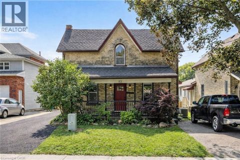 83 OXFORD Street Woodstock ON N4S6A4