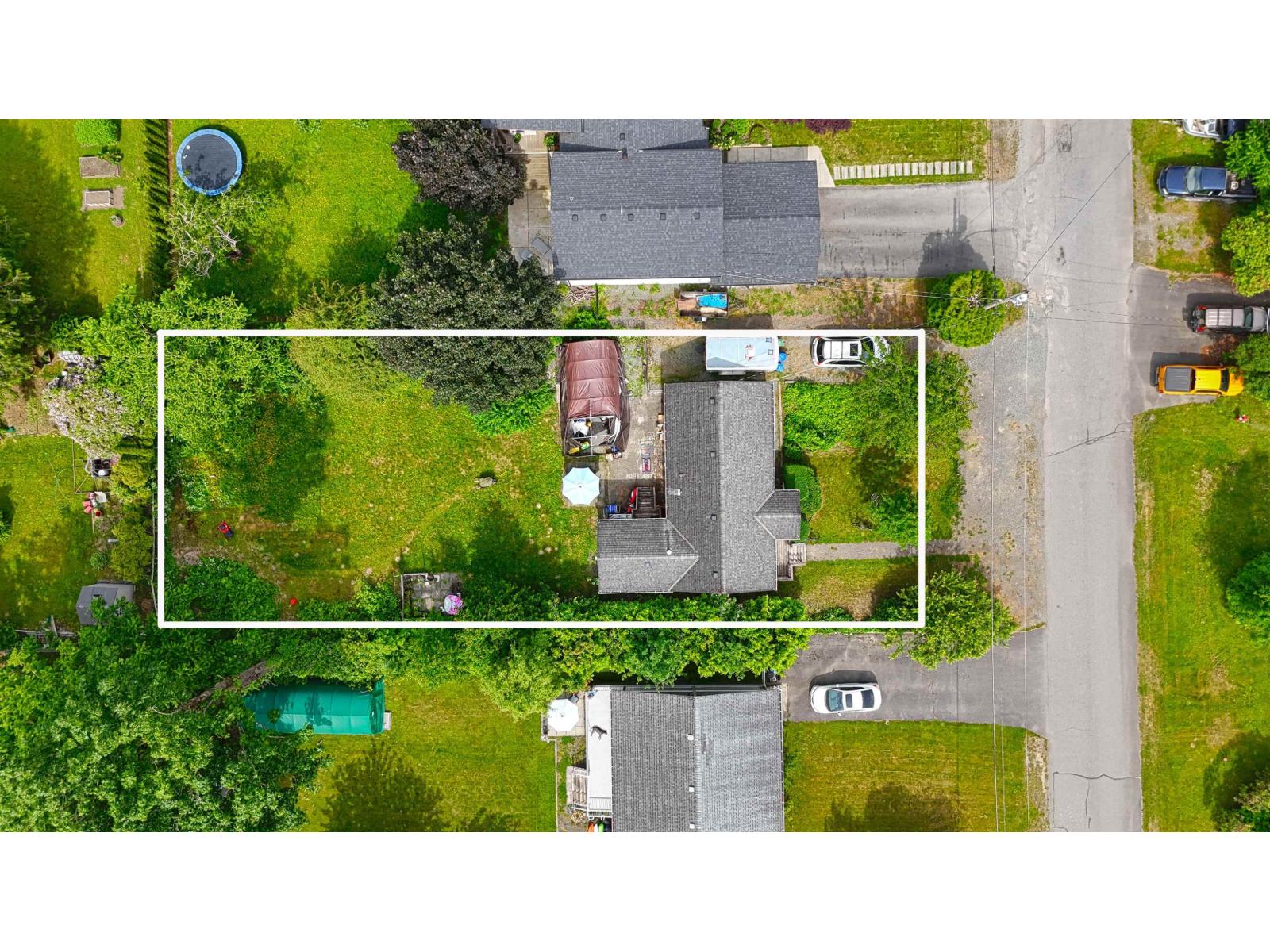 571 ECHO AVENUE|Harrison Hot Springs