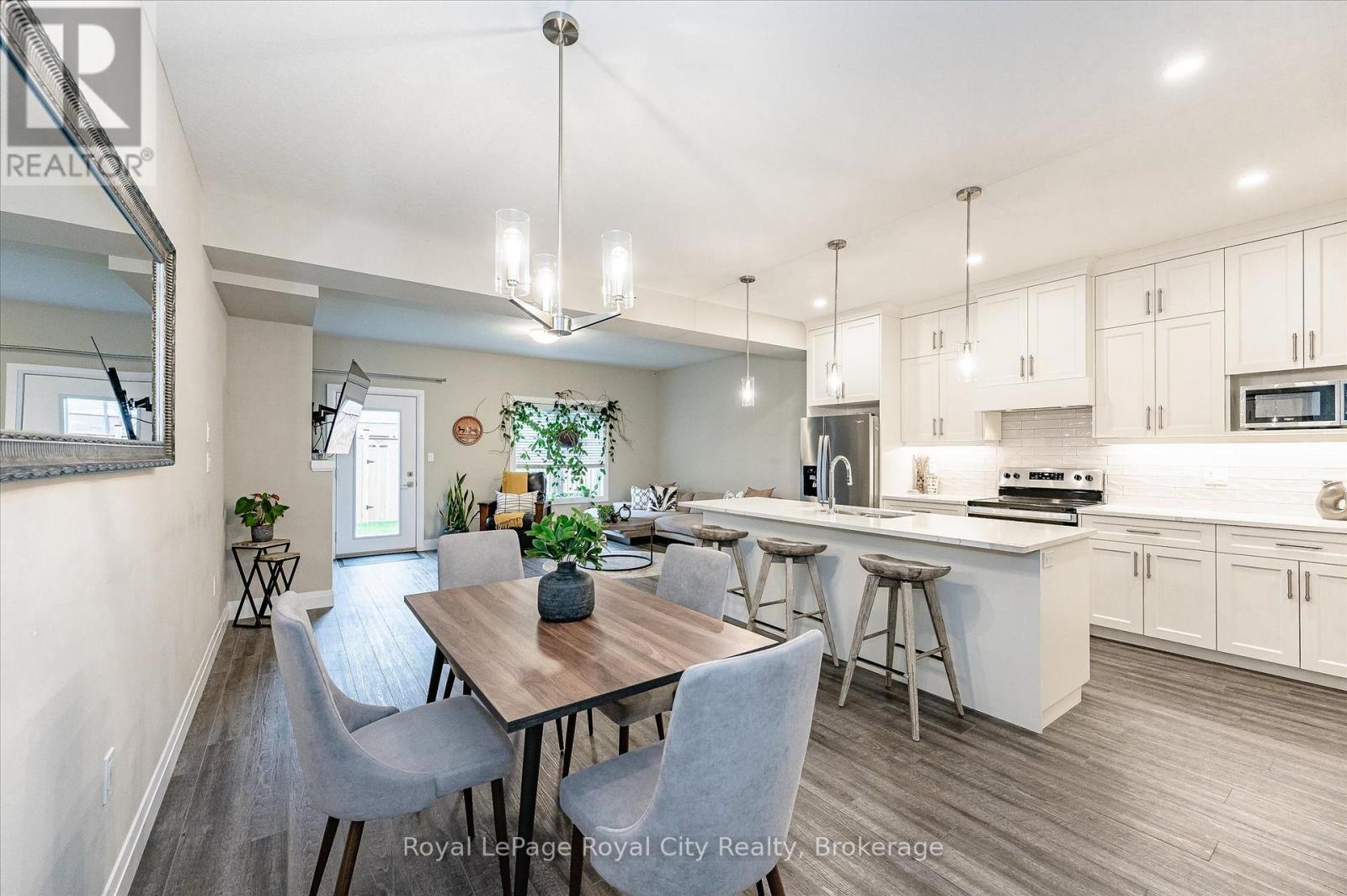 3 - 35 WIDEMAN BOULEVARD