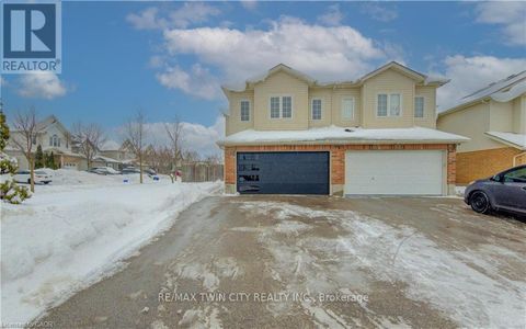 40 RED CLOVER STREET E Kitchener ON N2E4G8