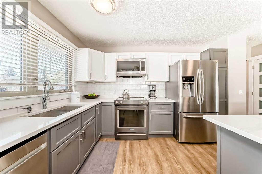 32 Mckerrell Crescent SE