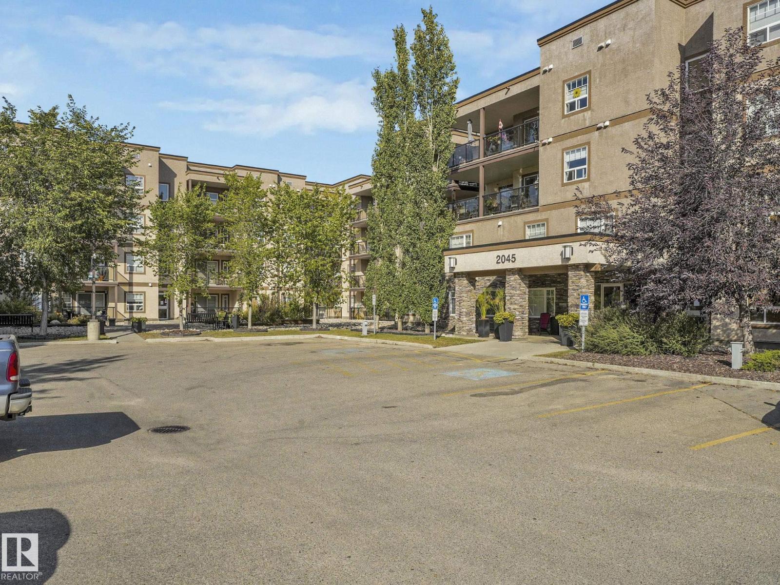 #326 2045 GRANTHAM CO NW