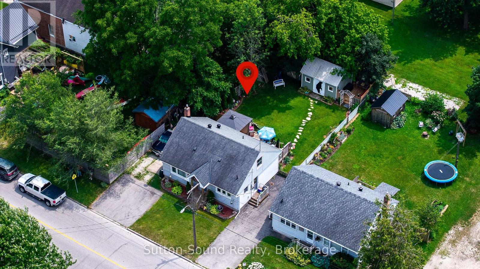 535 9TH STREET W