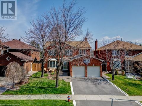 2015 GROSVENOR Street Oakville ON L6H5A2