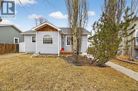 1617 Alberta Street Crossfield AB T0M0S0