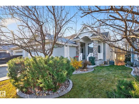 18 BRIARWOOD VG Stony Plain AB T7Z2R4