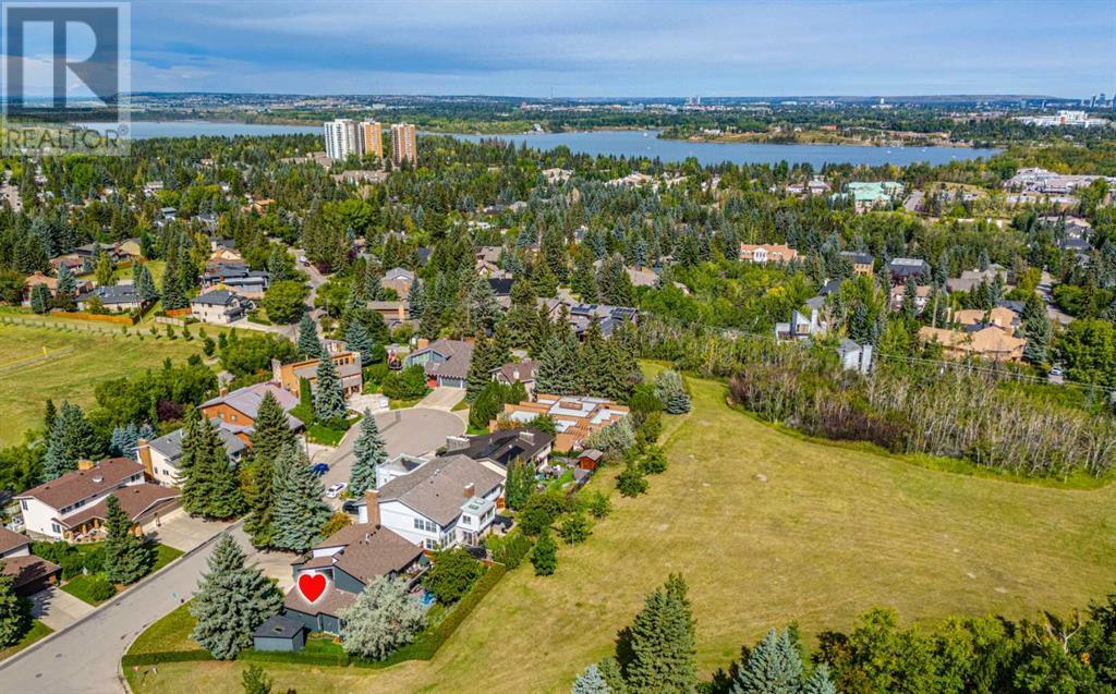 204 Pump Hill View SW