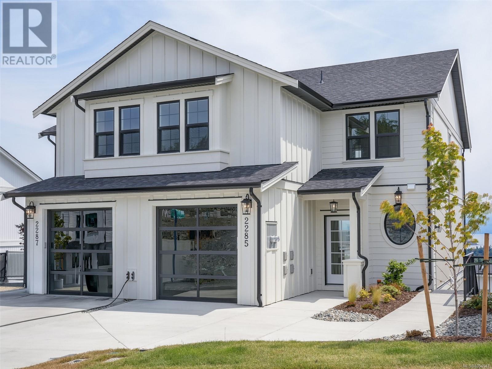 2285 Hudson Terr