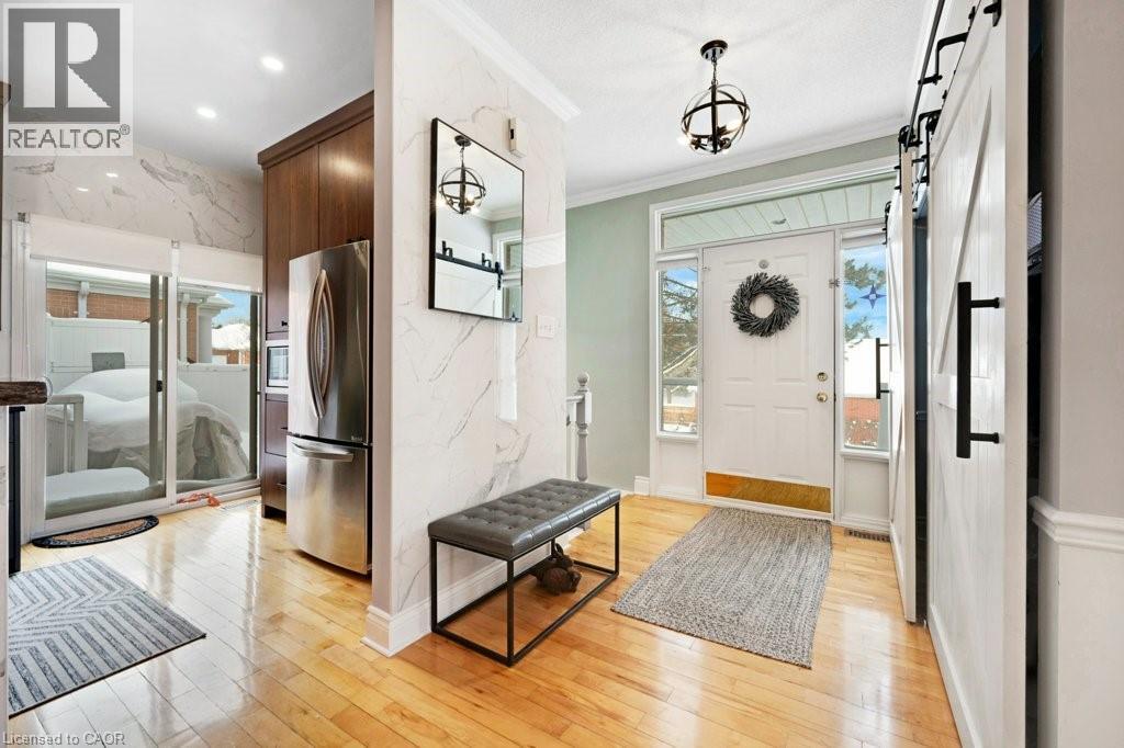 341 GEORGE Street N Unit# 4