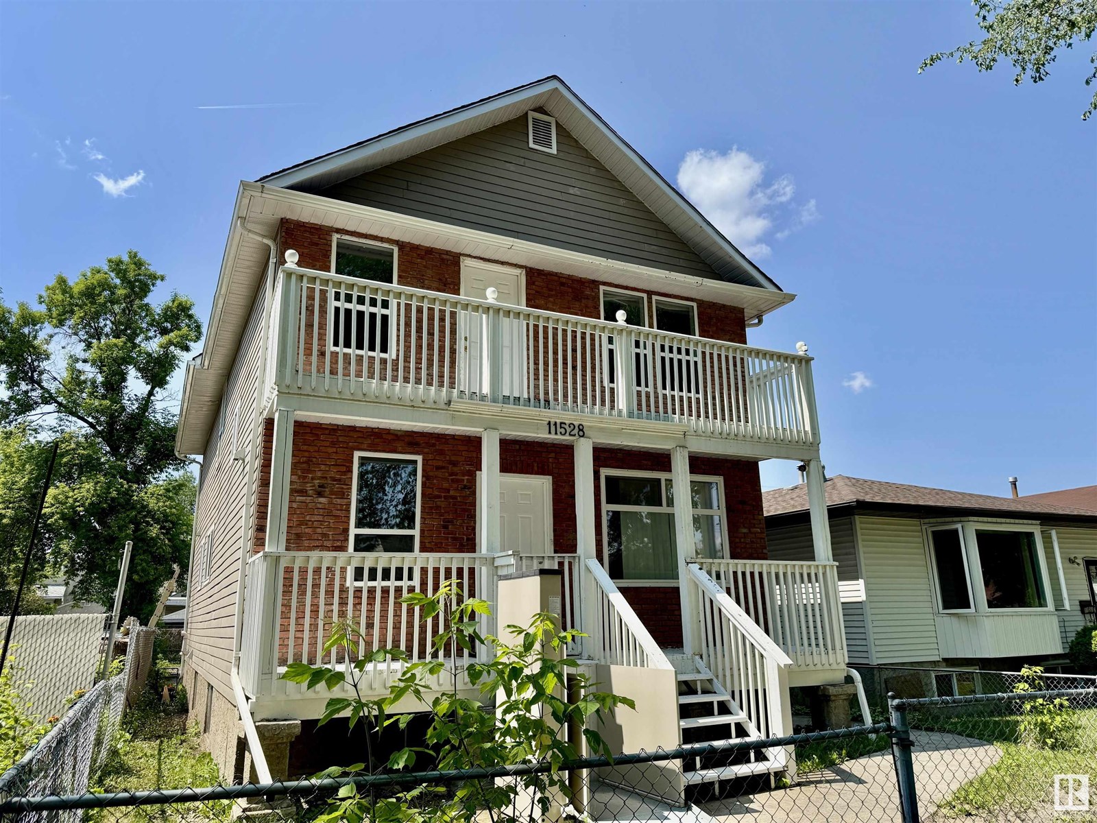 11528 85 ST NW