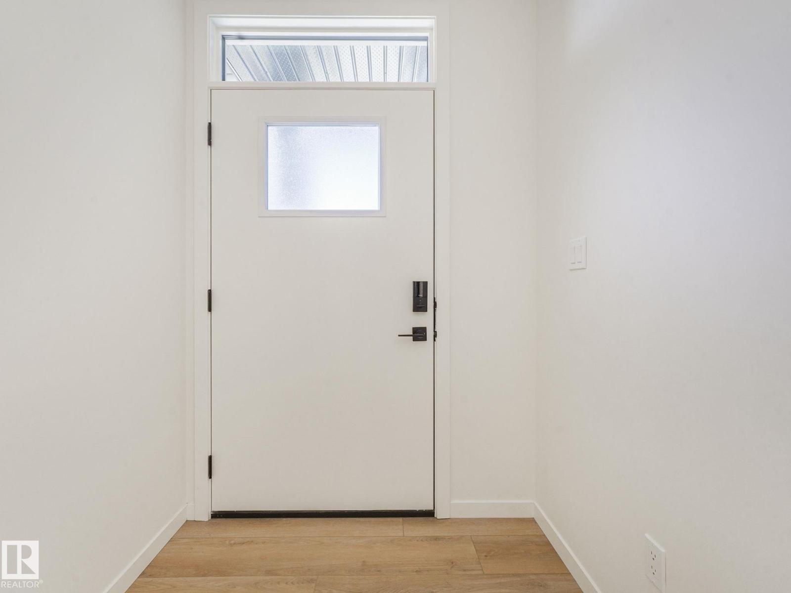 2211 158 ST SW