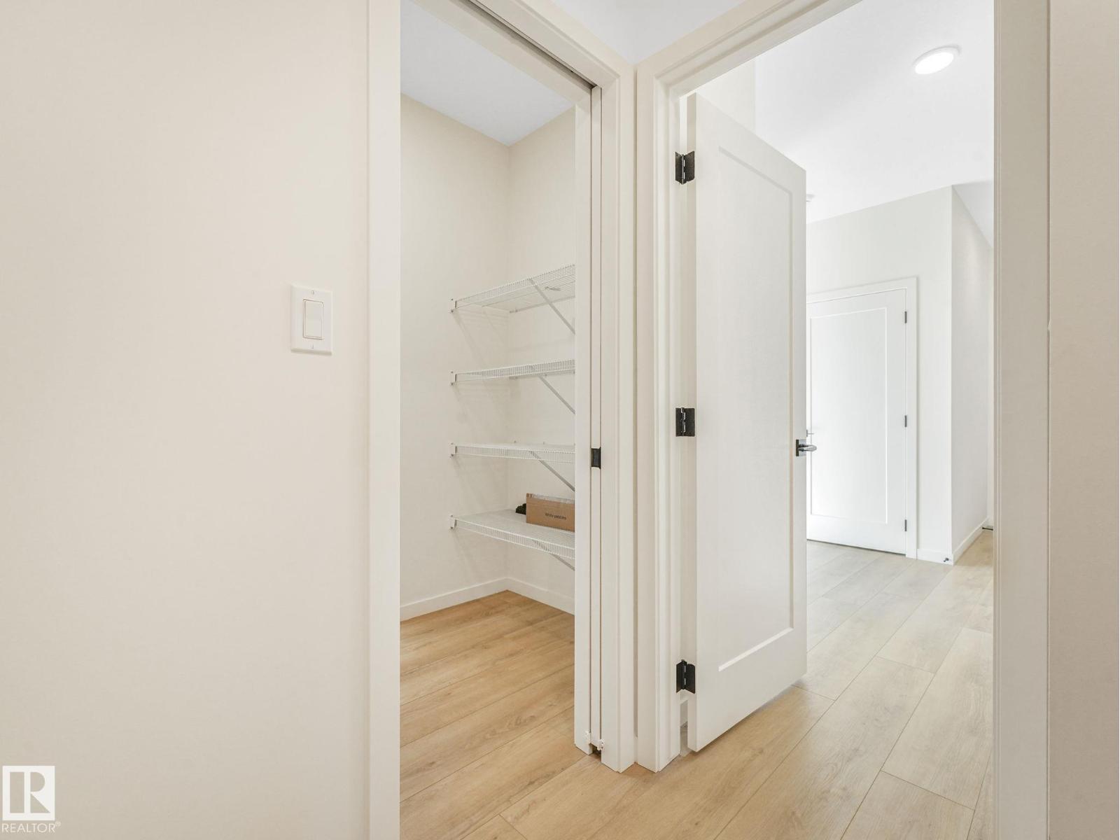 2211 158 ST SW