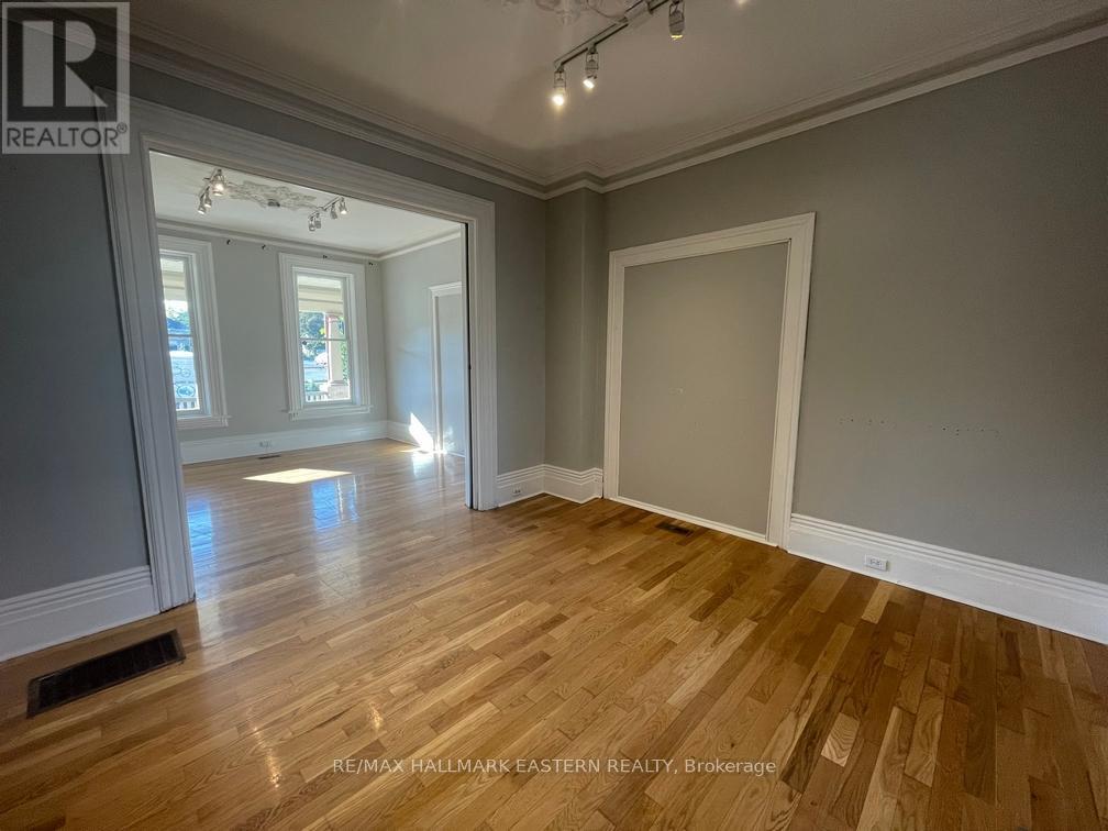 1 - 342 RUBIDGE STREET