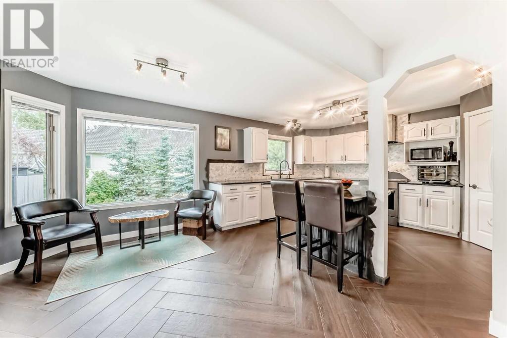 296 Lakeside Greens Crescent