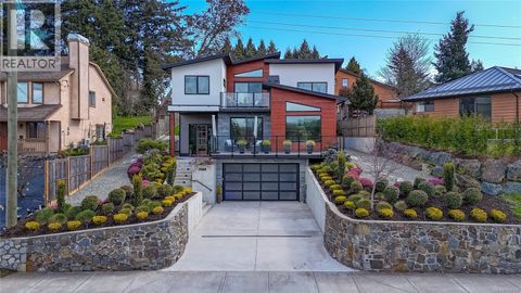 6575 Central Saanich Rd Central Saanich BC V8Z5T9