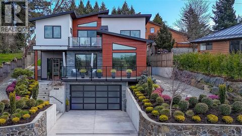 6575 Central Saanich Rd Central Saanich BC V8Z5T9