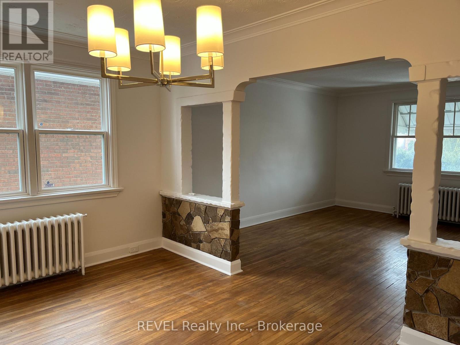 232 VINE STREET