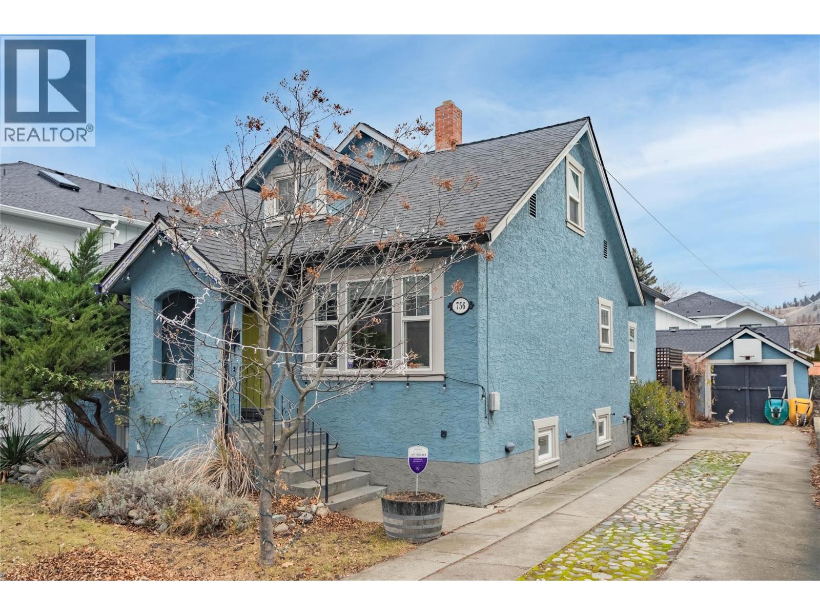 756 Stockwell Avenue