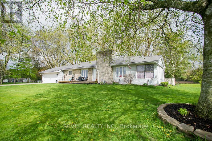 1039 ST. JOHN'S ROAD W