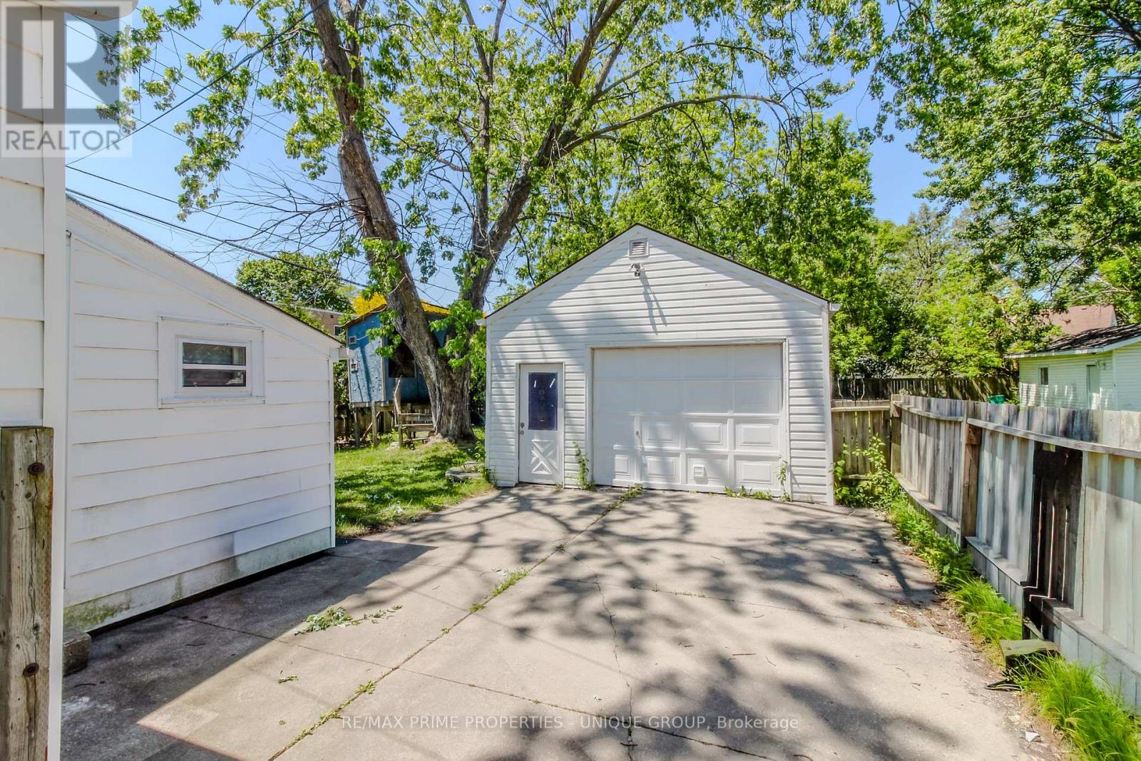 117 WALNUT AVENUE S