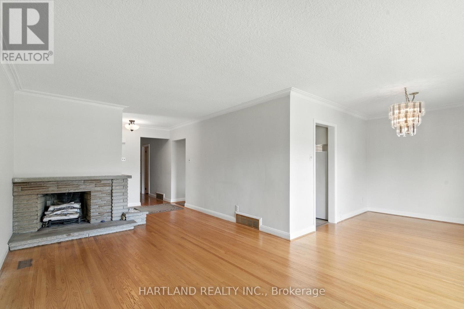 25 ROWSE CRESCENT