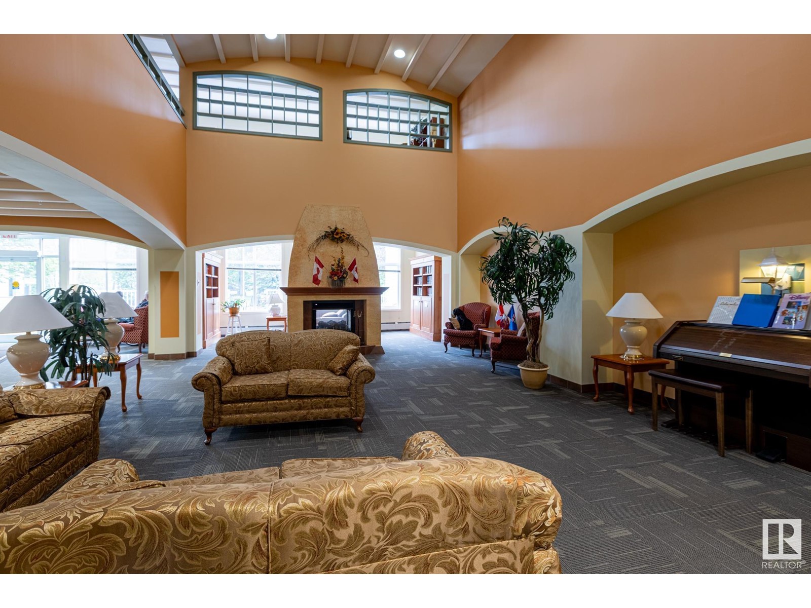 #317 78 MCKENNEY AV