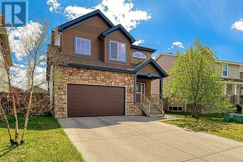 709 Hampshire Way NE High River AB T1V0B2